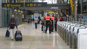 Estación de metro Aeropuerto T4 en el aeropuerto de Madrid-Barajas