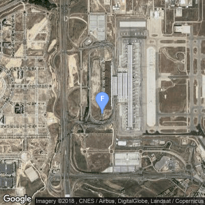 parking p&uacute;blico P4 de la terminal T4